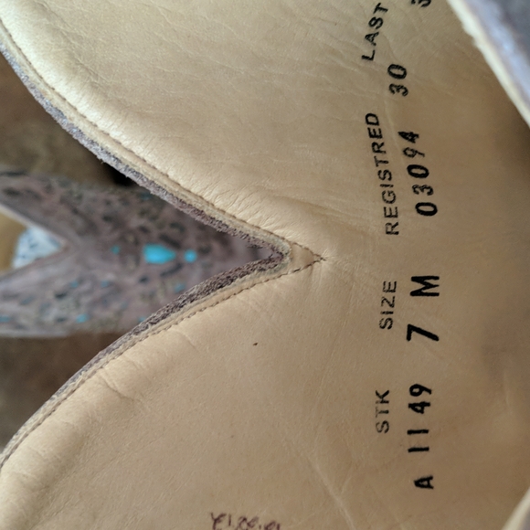 CORRAL A1149 brown studded leather cowgirl western boots turquoise inlay sz 7 - Picture 16 of 16